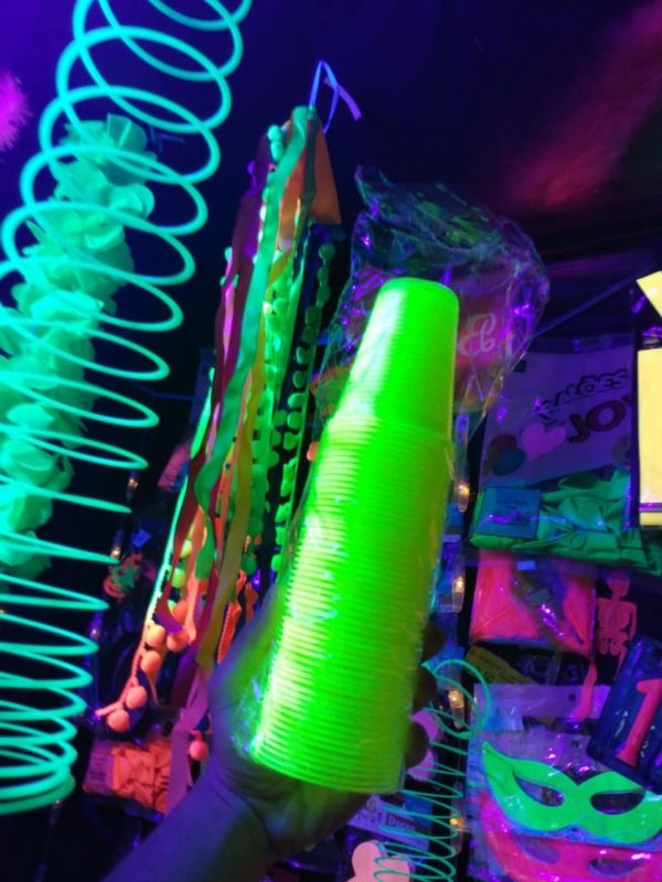 neon-3